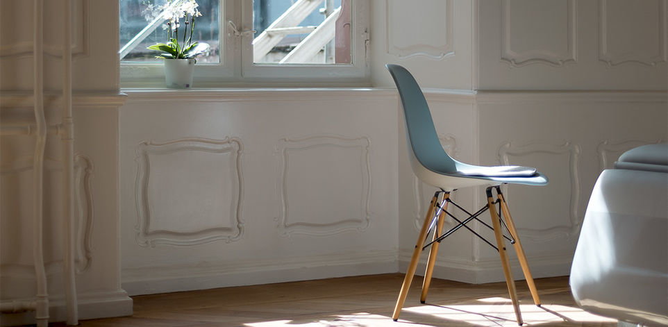 Vitra Eames Side Chair DSW